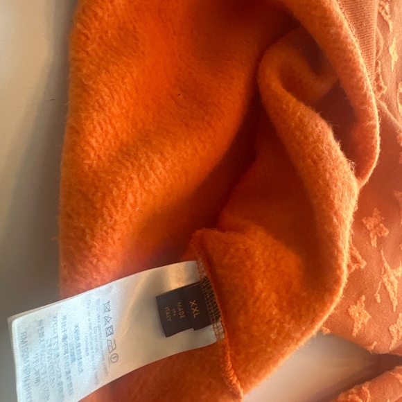 Louis Vuitton sweater - Picture 5 of 6